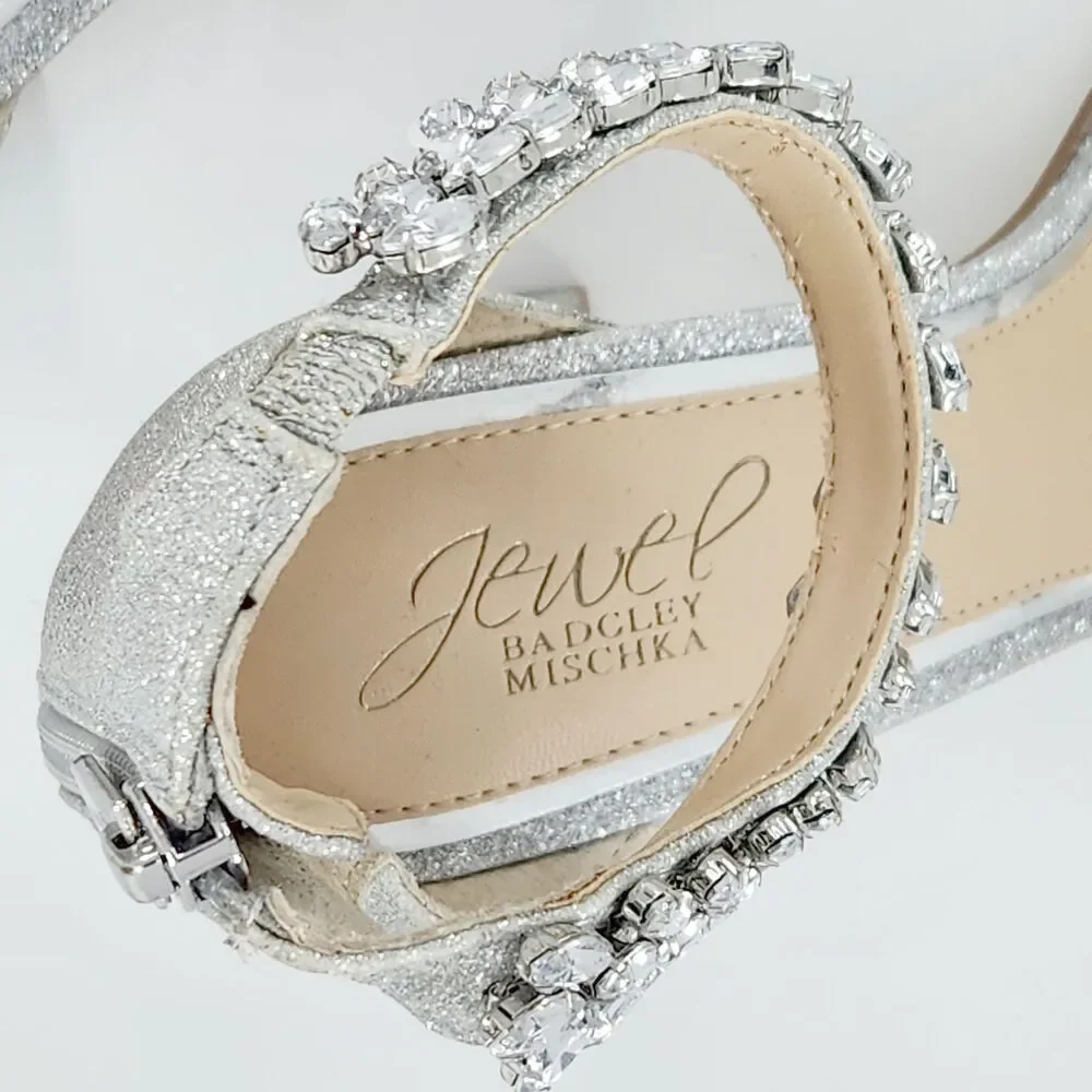 Jewel by Badgley Mischka Women's Silver Mayra Ankle Strap Evening Shoe Size 9.5